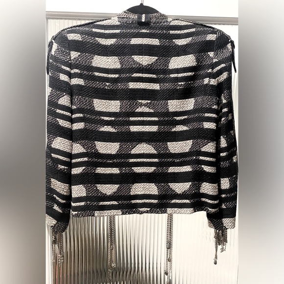 CHANEL Karl Lagerfeld Tweed Jacket with CC Logo Gunmetal & Pearl Chains. EU 40 - Picture 2 of 13